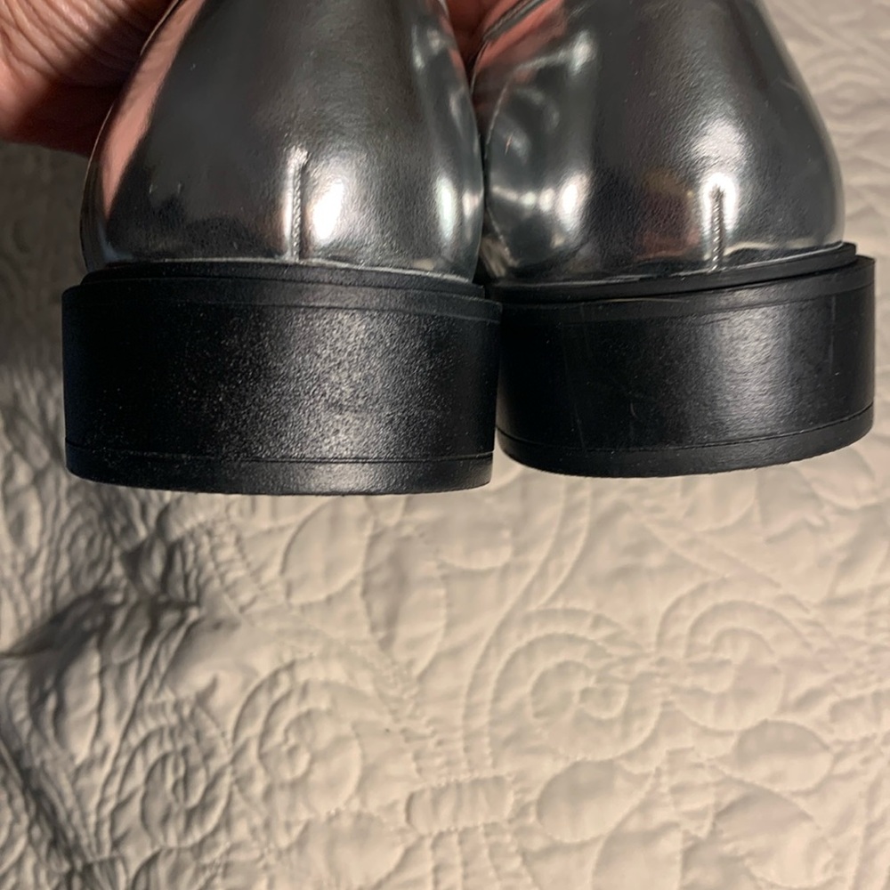 Metallic loafers NWT - Picture 6 of 11